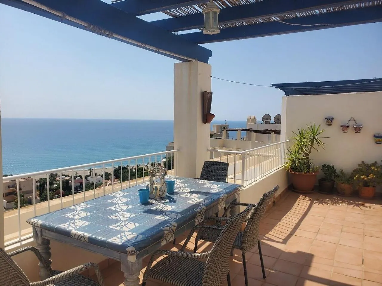 Апартаменты Mojacar Bella - Penthouse - Sleeps 4 - R065